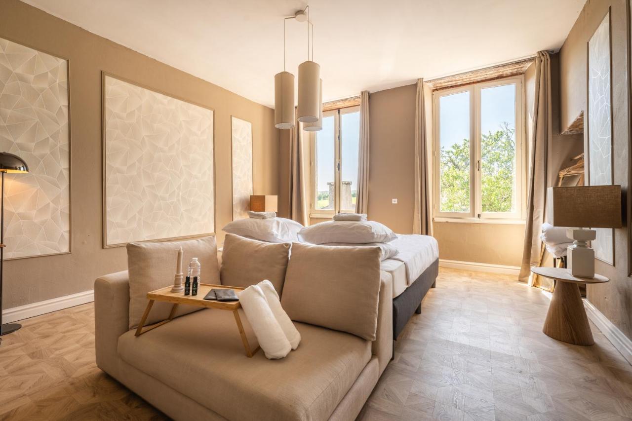 Chateau Melay * Melay (Haute-Marne)